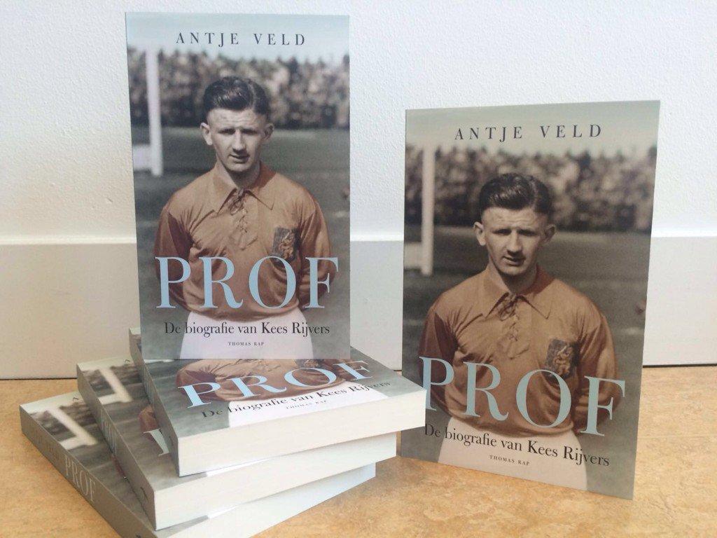 Prof, de biografie van Kees Rijvers